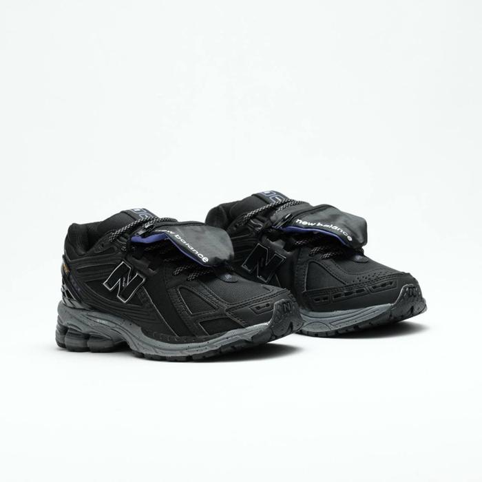 Sepatu New Balance 1906R Cordura Pocket Black Prism Purple