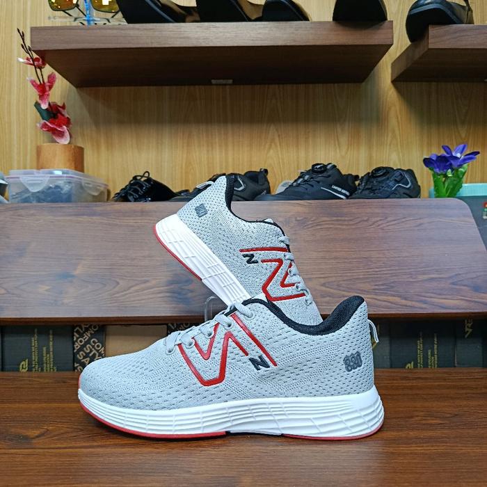 SEPATU SPORT RUNNIG NB VIETNAM