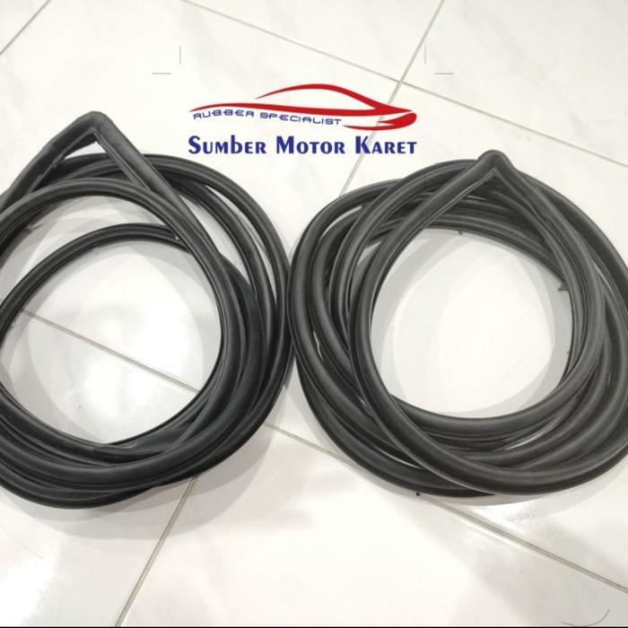 Karet Pintu Depan Daihatsu Taft GT F70 2 Pintu KI1