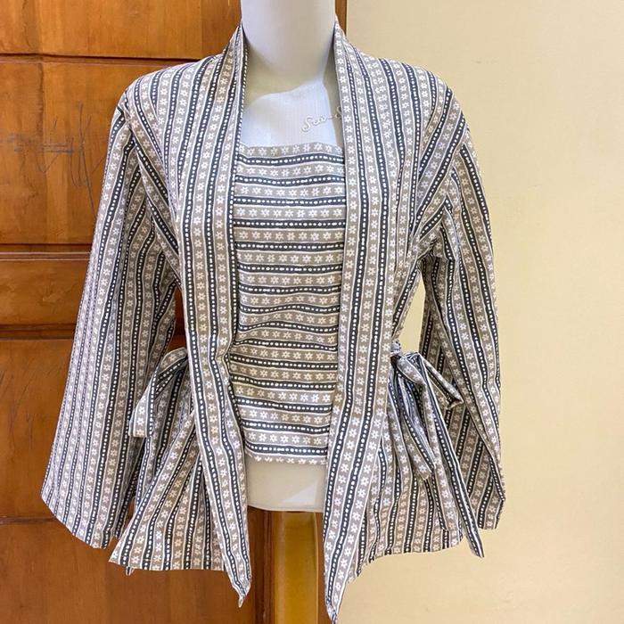 UNEED! Kebaya Kutu Baru Batik