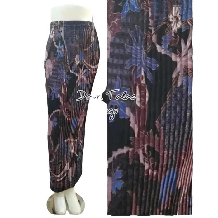 Rok Batik Wanita Model Plisket Bahan Semi Sutra Silky Motif Daun Talas Warna Ungu