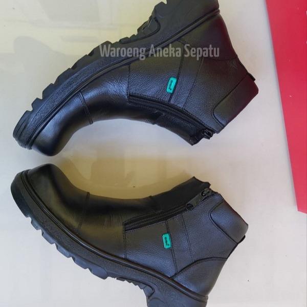 SEPATU BOOTS KICKERS DELTA PRIA KULIT ASLI 100% ORIGINAL SEPATU SAFETY SEMI BOOTS LOW/TALI PRIA BOOT