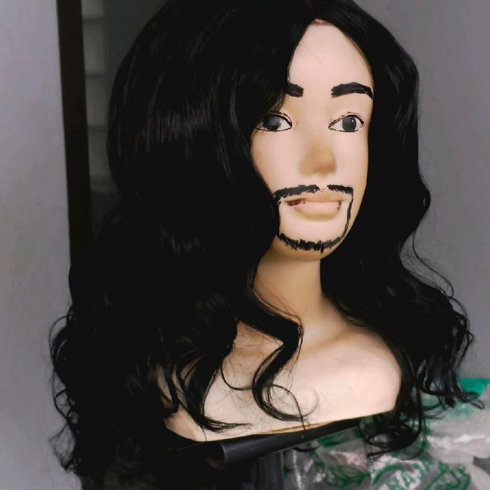 Wig Pria Gondrong Keriting Hitam Gaya Amerika dengan Rambut Panjang dan Model Klasik untuk Tampilan 