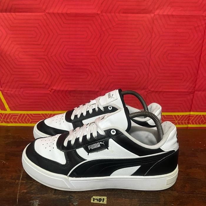 Sepatu second ori puma caven size 42