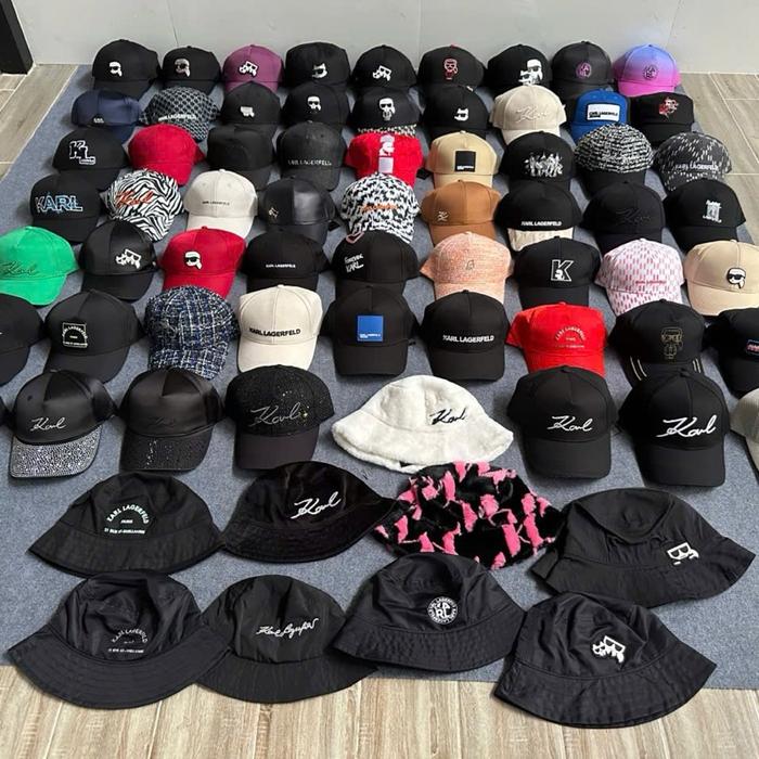 Pre Order Karl Lagerfeld Topi Original Dengan Pilihan Warna Dan Desain Unik Untuk Gaya Anda