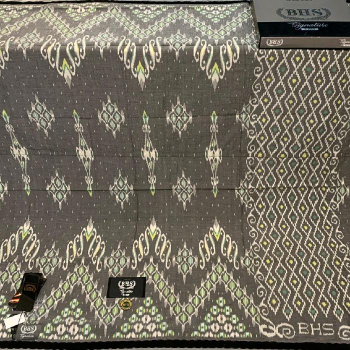 Sarung BHS Signature Lawasan Sutra 50% KTD