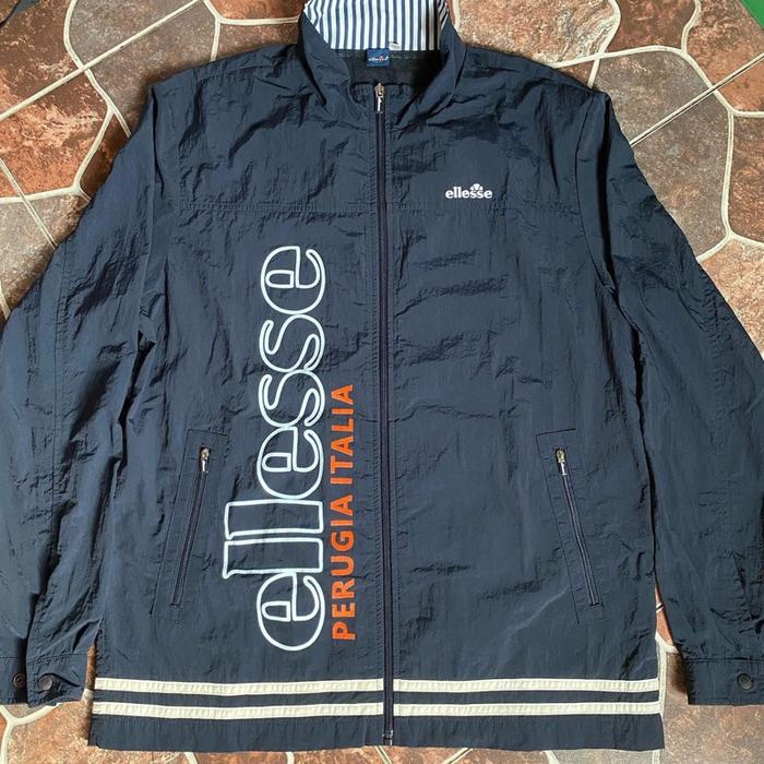 Jaket Winbreker Ellesse Big Logo Casual