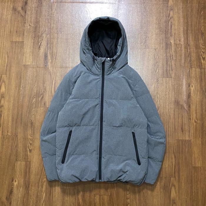 GU UNIQLO PUFFER JACKET WINDPROOF ANTI ANGIN PRIA