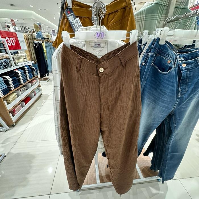 AKO Celana Panjang Wanita Model Klasik dengan Warna coklat hitam dan putih