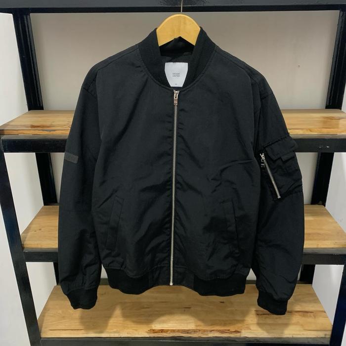 Jacket Design United Second Original