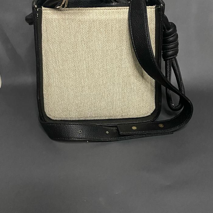 Tas Selempang hazel Bag By Prior.id