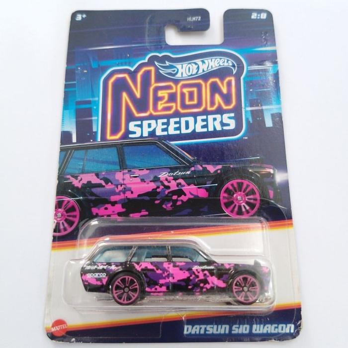 Hot Wheels DATSUN 510 WAGON Neon Speeders ( card kerut )