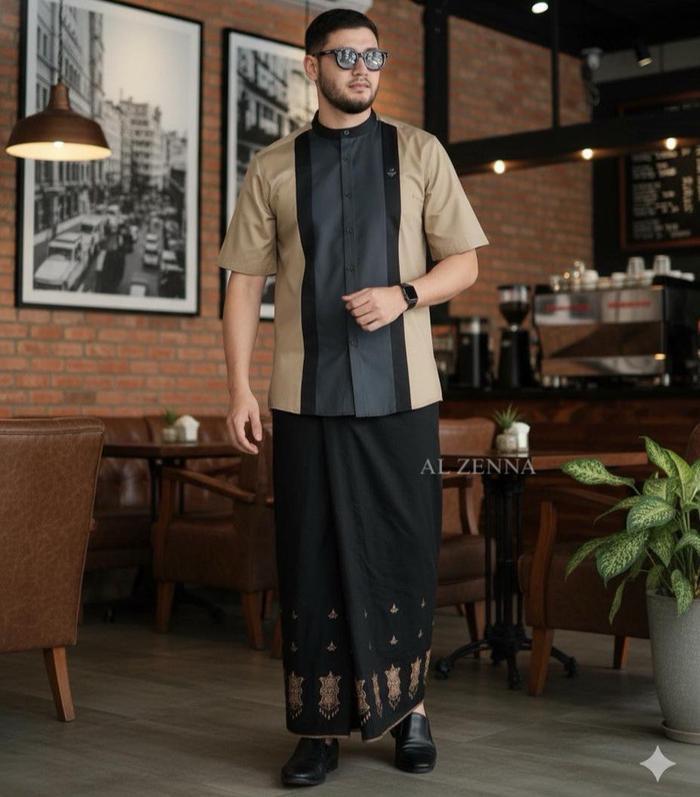 Setelan Sarko Sarung Dan Koko Lengan Pendek Motif Nuaiman Series Sarung Motif Aceh Warna Hitam Al Ze