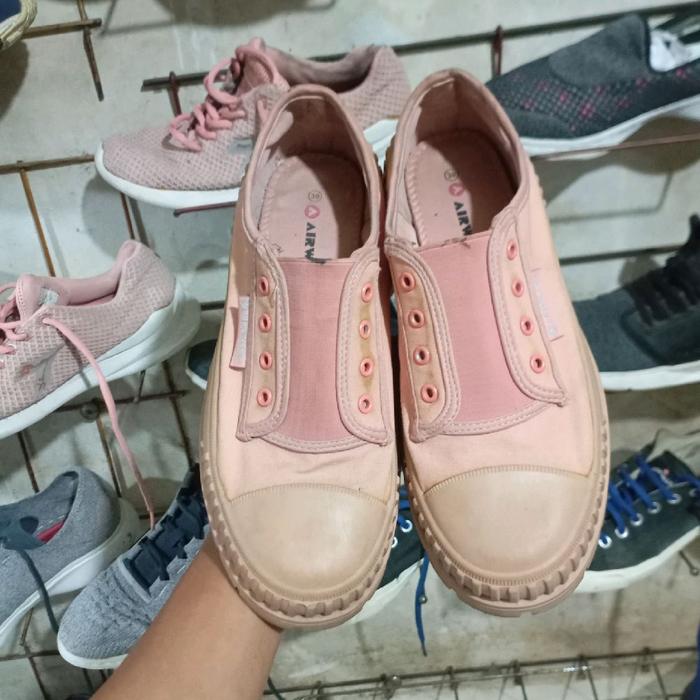 sepatu AIRWALK slip on sepatu original second brended 40
