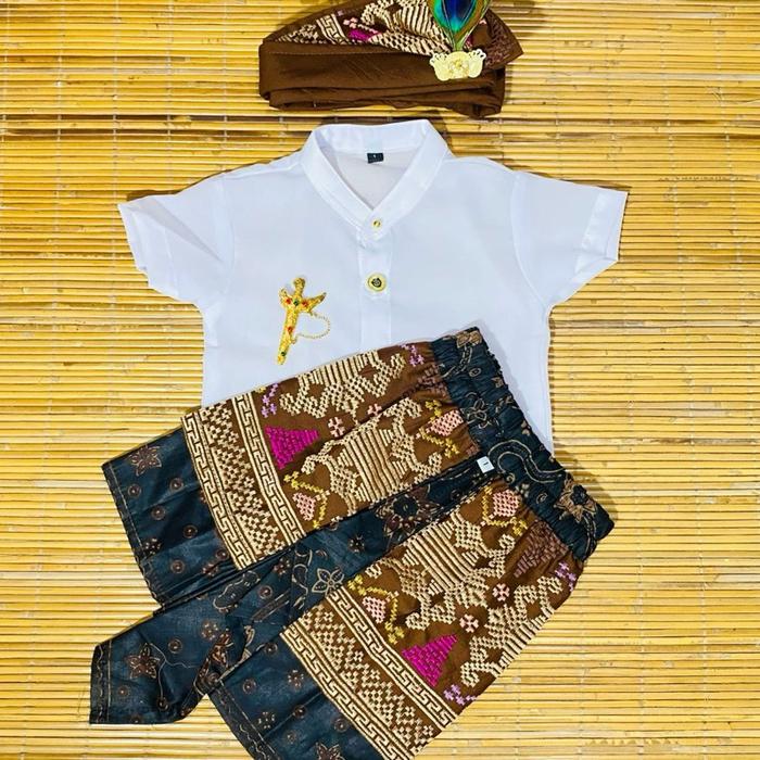Safari & Kamen Udeng size 0-1 tahun | Pakaian Adat Bali Anak Bayi | Parsel Katun | Motif Coklat