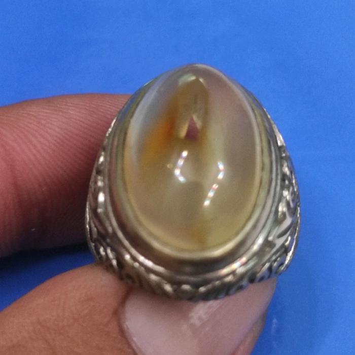 Batu Akik Raflesia Putih Combong