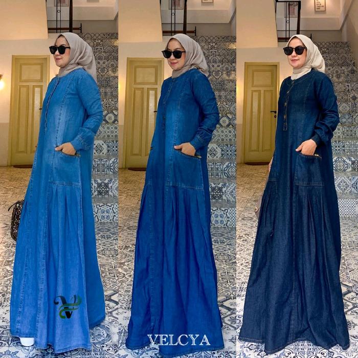 Velcia denim dress by Irwinov Premium