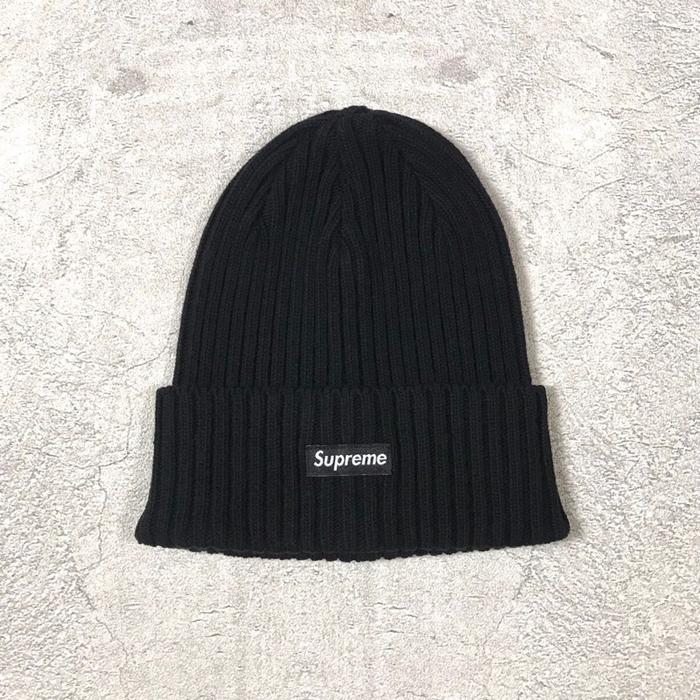 Supreme Topi Overdyed Hitam Baru dalam Plastik