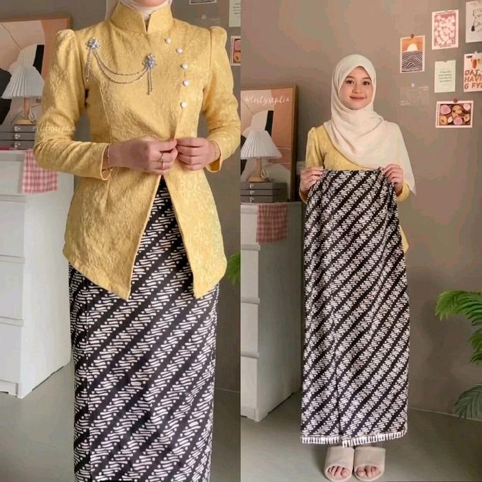 Debatik - Delia Atasan Kebaya Janggan Premium Fukuro 3D Bross Payet Baju Kondangan Wisuda Pesta Keki