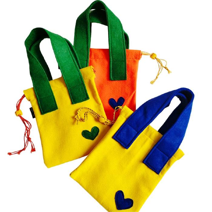 Tas Serut Mini Hampers Imlek Lebaran Kado Gift Hadiah Ulang Tahun Hang Bag Flanel Minimalis Neon den