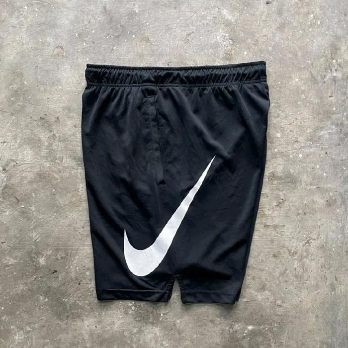 NIKE CELANA RUNNING ORIGINAL PRIA WARNA HITAM