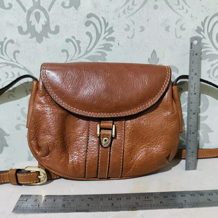 Tas Selempang kecil Papillon vintage preloved