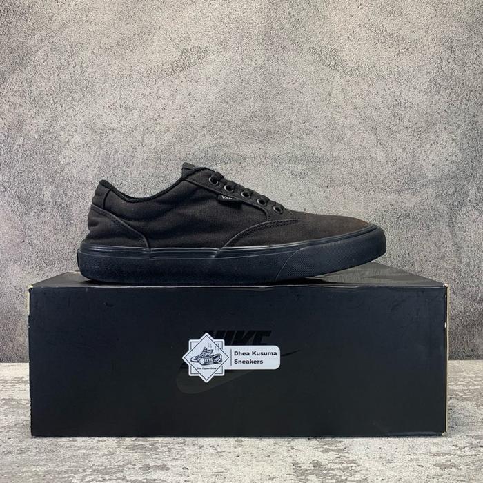 Sepatu Second Vans Atwood Deluxe Black Size 42,5 insole 27,5 cm Original Guarantee 100%