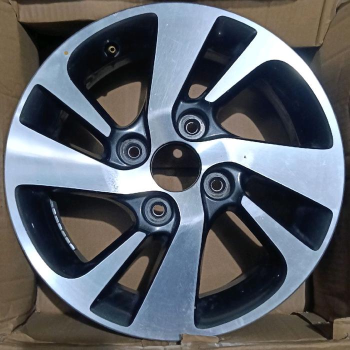 Velg 15 Avanza Veloz Sekend Satuan