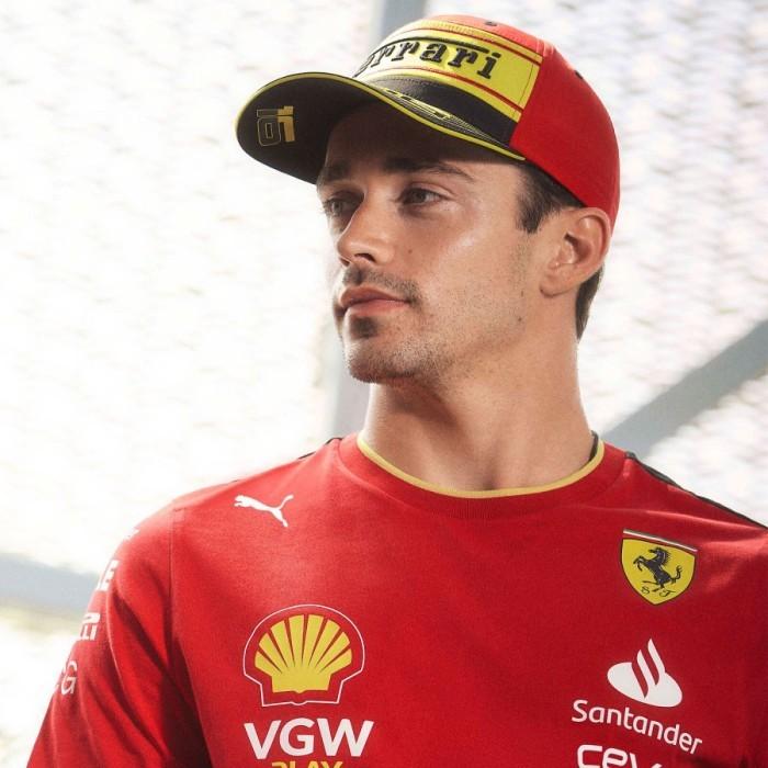 Scuderia Ferrari F1 2023 Charles Leclerc Cap Monza GP Limited. Topi