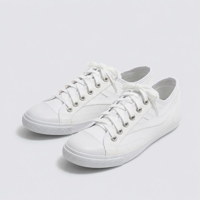 GUTEN INC - Sepatu Sneakers Canvas Pria Wanita Putih Polos Original / Casual Shoes Low Cut White
