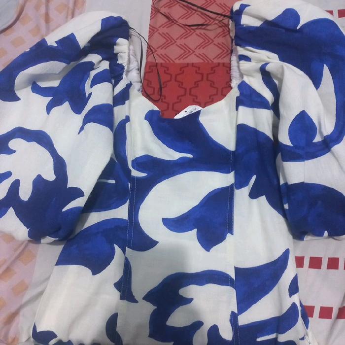 dress puff lengan balon hm
