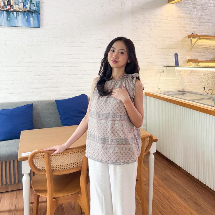 Merdi Pattern Blouse - Blouse Pattern