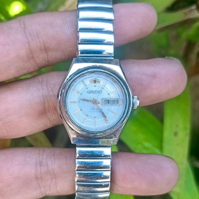 Jam Tangan Wanita Orient Crystal Automatic 21 Jewels Original