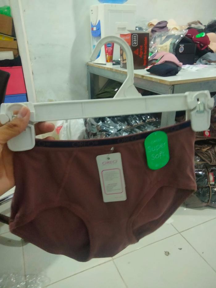 CD OREO SUPER SOFT - CELANA DALAM WANITA 1236 - ECER