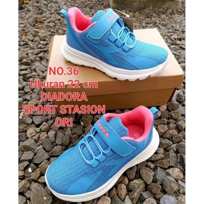 Sepatu DIADORA GINO.JR No.36 Original Sport Stasion D107