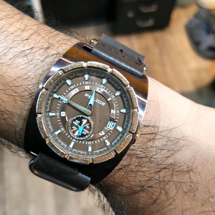 Jam Tangan Secondhand Bekas Police Quartz Big Size