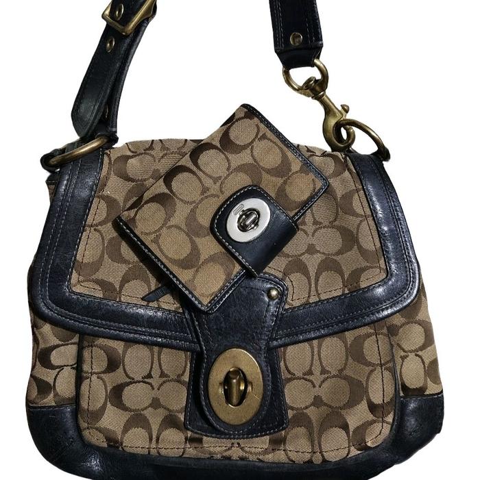 bundling dompet dan tas coach legacy soho