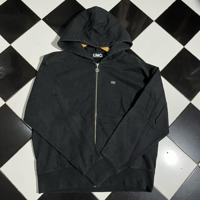Hoodie zipper LMC hitam pekat no minus size M L