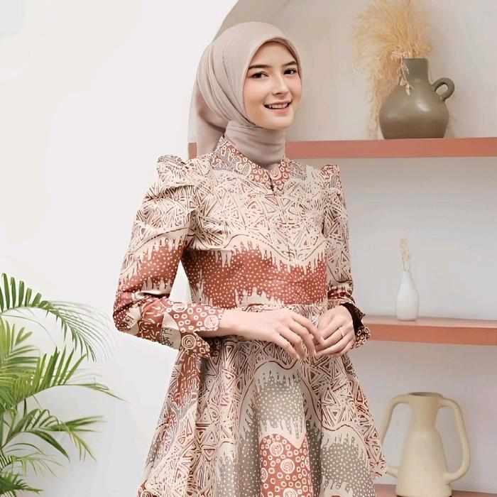 Blouse Batik Modern Peplum