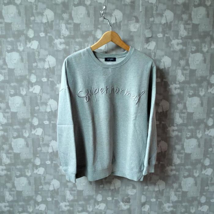 Crewneck Ist Kunst Abu Like New