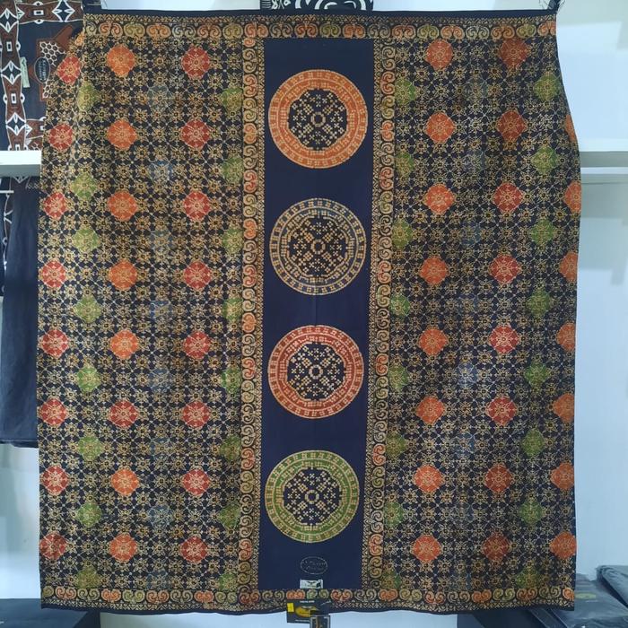 Sarung batik cap kalongguh jlamprang tulis