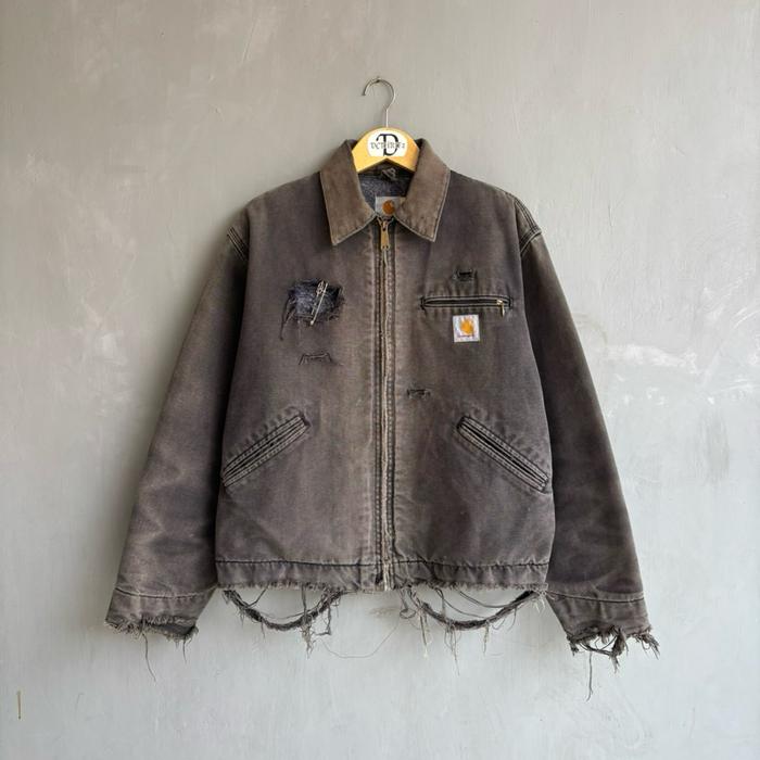 vintage 90's carhartt detroit jacket JB105 size M