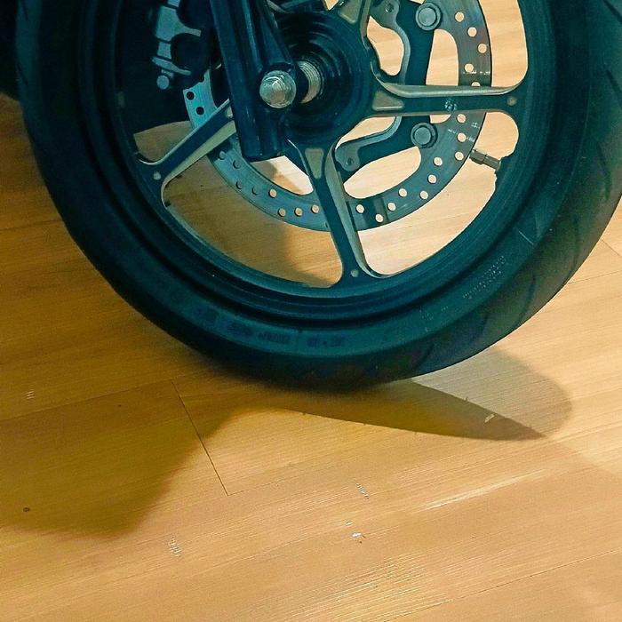 velg enkei hylos vario 125/150 + ban pirelli