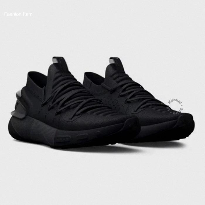 Sepatu Under Armour Hovr Phantom 3 Triple Black | Hot Item