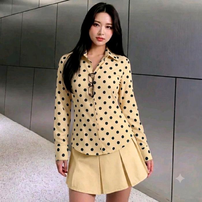 Atasan  polka slmifit  body top terbaru Karet Belakang By Hl.store12