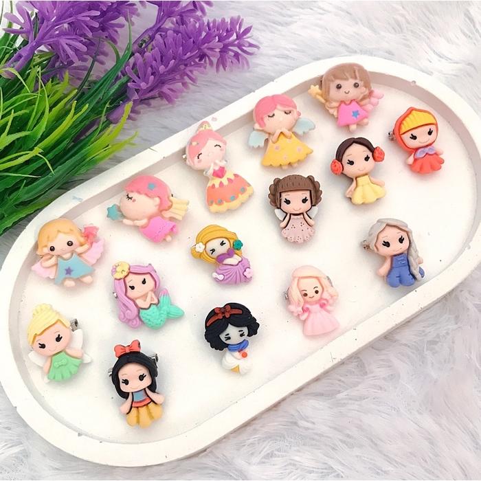 Bros Dagu Anak Boneka Tempel || Bros anak karakter mini lucu isi 1 pcs Bros Mini Kecil Imut Karakter