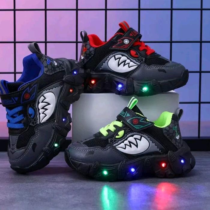 Sepatu Sneakers Black Dragon Mighty Anak Laki-Laki Import Lampu Nyala 1-5 Tahun/ Sepatu Kets Casual 