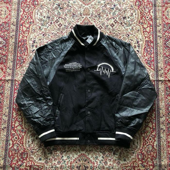 Jaket Gu x Undercover jumper stadium jacket Vintage varsity jacket  H942