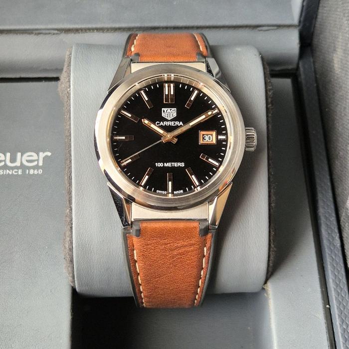 tag heuer carrera black dial 36 quartz