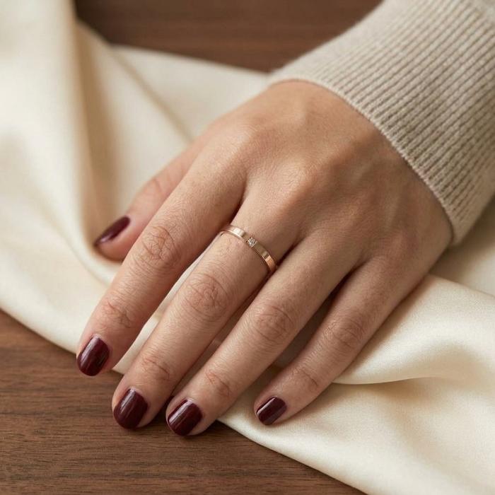 Cincin Kotak 2MM Mata 1 RS Titanium Warna Rose Gold Model Kotak 2mm Aksen 1 Permata Zirkon Solitaire